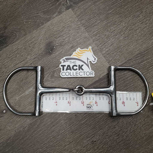 Med D Ring Snaffle Bit *vgc/gc, clean, residue, scratches, scuffs