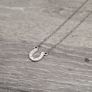 Horse Shoe Necklace *fair, discolored