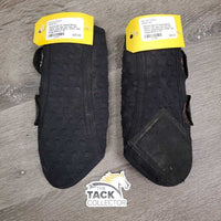 Pr Closed Boots, velcro *fair, pilly, mnr hair, dirt, velcro: loose & hairy, faded, rubs, snags
