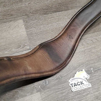 Anatomical Leather Girth, 3x D Rings, 2x Elastics *vgc/gc, clean & dirt residue, creases, popped seam stitches, dry/crackingmnr cracks, dirt