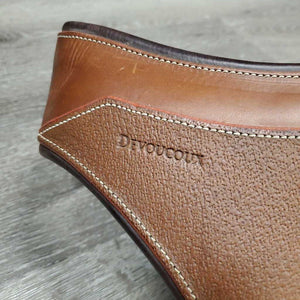 Lg Belly Girth, 2x Els, Caribiner *like new/xc, clean, v.mnr stains & scratches
