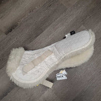 Rear Riser Quilt Sheepskin Half Pad, tabs *gc, clean, mnr hair, thin spots, clumpy, pills, rubs, stains, puckers
