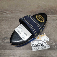 Body Brush, Handle *gc, clean, hairy, peeled edges, chips
