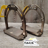 Pr Wide Base Stirrup Irons *xc, mnr scratches & dirt
