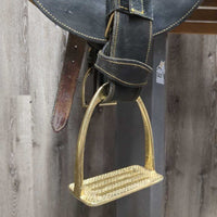 14" *XW" Snowy River Style Aussie Saddle, Horn, Girth, Stirrup Leathers & Irons, "Australian Stock Saddle" Neoprene Saddle Pad, "Kimberley Series" Saddle Bags
