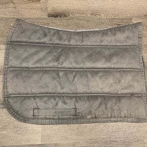 Thick Quilt Saddle Pad *gc, mnr hair, shavings, rough binding, threads, rubs, repairs, puckers, holey edges