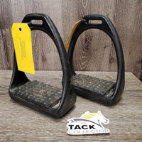 "Reflex" Pr Wide Base Plastic Stirrup Irons, grips *vgc, dirty, mnr scratches & scrapes
