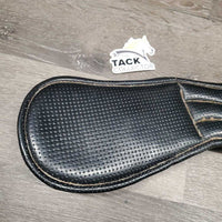 Anatomical Padded Neoprene Dressage Girth, 2x els, D Ring, Center Strap *gc, clean, hairy seams
