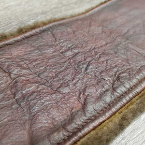 Sheepskin & Soft Leather Girth Cover *vgc, clean, v.creased & puckered, ripped