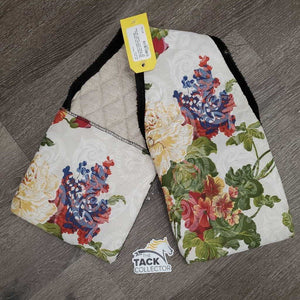 Hvy Cotton Quilt Over Saddle Stirrup Iron Keepers *vgc, clean, mnr stains, hairy, clumpy