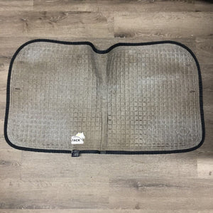 Quilt Dressage Saddle Pad, tabs *gc/fair, clean, faded, rubs, tears, pills, threads