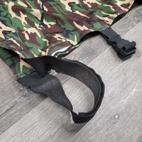 Lycra Neck/Mane Cover, velcro, Bag *vgc/gc, clean, stretched elastic, fuzzy, dirty elastic, rubs, pills & hair

