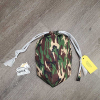 Lycra Neck/Mane Cover, velcro, Bag *vgc/gc, clean, stretched elastic, fuzzy, dirty elastic, rubs, pills & hair
