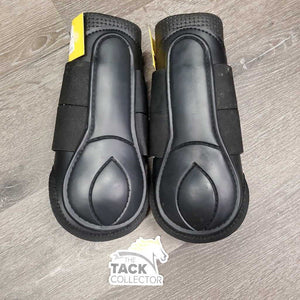 Hvy Closed Boots, velcro *vgc, clean, mnr hair, dirt & rubs
