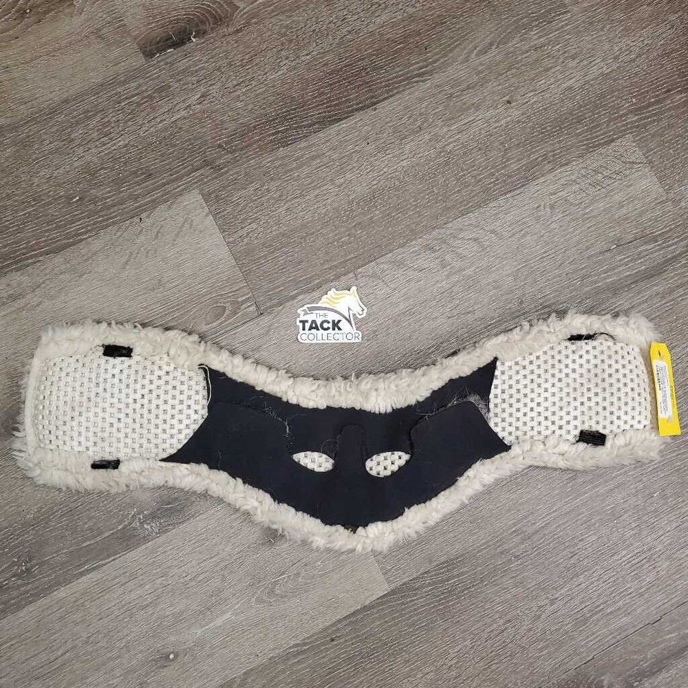 Anatomical Non Slip Neoprene & Sheepskin Girth Cover *fair/gc, cut top billets, hairy, clean, clumpy, dingy, snags, pills, hairy velcro