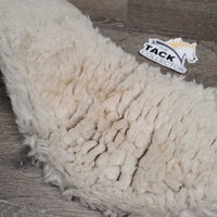 Anatomical Non Slip Neoprene & Sheepskin Girth Cover *fair/gc, cut top billets, hairy, clean, clumpy, dingy, snags, pills, hairy velcro
