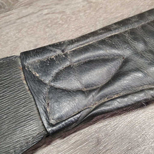Wide Padded Leather Dressage Girth, 2x els *gc, clean, residue, older, creases/puckers, mnr faded, rubs & stretched keepers