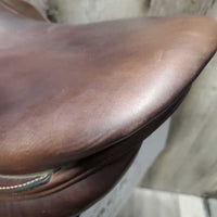 17.5" MW *5" Amerigo JCA Close Contact Saddle, 2 Billet Guards, Yellow Cotton Amerigo Cover, Wool Flocking, Med Front & Back Blocks, Flaps: 13.5"L x 13"W Serial #: 17.5 N 23780513 JCA 2 M
