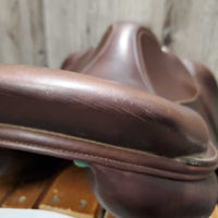 17.5" MW *5" Amerigo JCA Close Contact Saddle, 2 Billet Guards, Yellow Cotton Amerigo Cover, Wool Flocking, Med Front & Back Blocks, Flaps: 13.5"L x 13"W Serial #: 17.5 N 23780513 JCA 2 M
