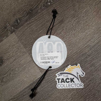 3 # Round Horse Show Numbers, 2x elastics *vgc, mnr dirt & hair
