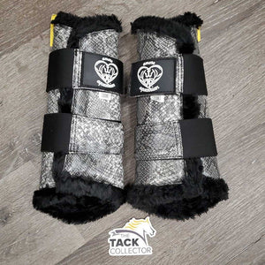 Pr Fleece Lined Closed Boots, velcro *like new