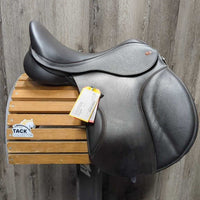 17" Adj *Yellow - XW/XXW in Kent & Masters S-Series Compact All Purpose, 4 Billet Guards, K&M Burg Fleece Cover, 4 Velcro Blocks, 1 Info Card, Wool Flocking, Front & Rear Gusset Panels, Flaps: 14.5"L x 12.5"W Serial #: MCC 17 62320
