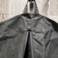 Light Garment Bag, Zipper, "Equi Products *vgc, clean, hairy