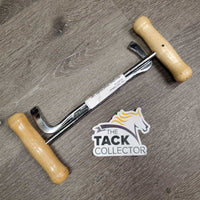 Boot Pulls, Wood Handles *vgc, mnr chips, scratches & scuffs
