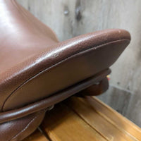 14" adj *Green - Regular A/P Saddle, Green HDR Cover, 2 Billet Guards, 2 Front Velcro Blocks, Gullet Bar Gauge, Synthetic Fiber Flocking, Rear Gusset Panels, Flaps:12.5"L x 12"W *No Serial #
