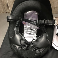 Helmet, tags, bag *new
