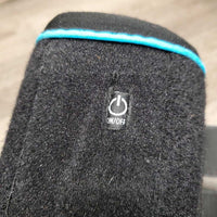 2: Ice Vibe Boots, Ice Packs, Inserts, 1: charger & cord, bag *vgc, mnr dirt & residue
