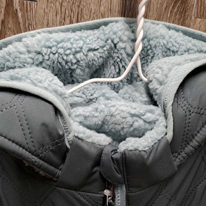 "ELSIE" JUNIORS Fleece Lined Quilt Vest, Hood, Zipper, Reversible, tags *new