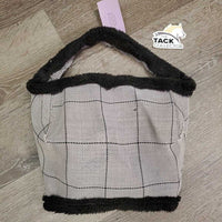 Hvy Mesh Fly Mask *gc/fair, clean, frayed edges, large rip/unstitched edge, clumpy