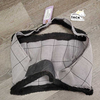 Hvy Mesh Fly Mask *gc/fair, clean, frayed edges, large rip/unstitched edge, clumpy
