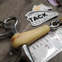 SS Jointed Pelham Bit, Chain *gc/fair, clean, stains, discolored, older *chewed: rough, rubs, scrapes

