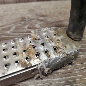 Flexi Stirrup Irons, cheese grater grips *gc/fair, v.dirt, taped, loose grips