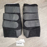 Pr Closed Front Boots, velcro *clean, hairy, faded, stains, velcro: frayed, weak & hairy
