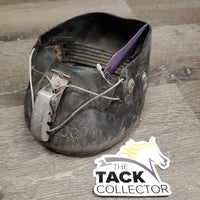 1 Hoof Boot *gc, v.dirty, rubbed & scuffed
