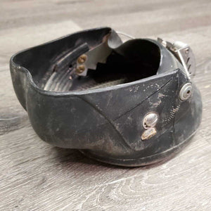 1 Hoof Boot *gc, v.dirty, rubbed & scuffed