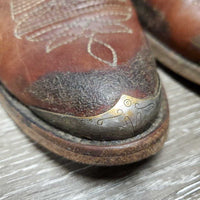 Short Soft Thick Leather Fashion Western Boots, Side Zips *vgc/gc, clean, rubs: heels, soles & tabs *intentional styling: scuffs & stains
