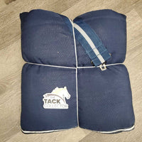 200g Stable Blanket, 0 tail/legs *xc, mnr dirt, hair, threads
