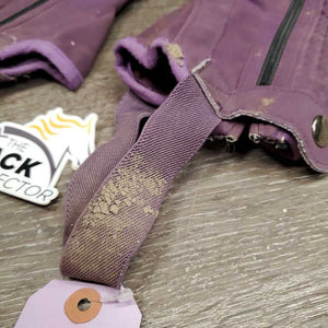 JUNIORS Half Chaps *gc/fair, v.dirty, stretched elastic, pilly edges, discolored, mnr hair, weak snaps, rubs, thin spots