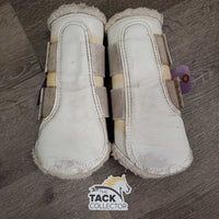 Pr Fleece Closed Boots, velcro *fair, v.hairy, dirt, stains, peeling, cracks, unstitched, threads