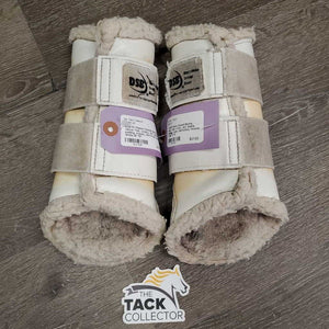 Pr Fleece Closed Boots, velcro *fair, v.hairy, dirt, stains, peeling, cracks, unstitched, threads