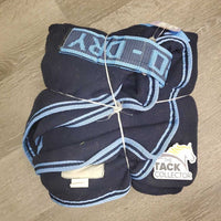 Fleece Cooler *vgc, clean, hairy, pilly, mnr rubs, dust?, tear
