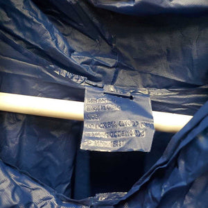Hvy Plastic Rain Poncho *vgc, clean