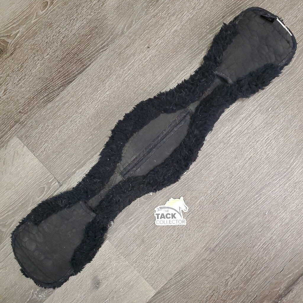 Cotton Quilt Sheepskin - Wool Dressage - Short Girth, velcro buckle cover *gc, hairy, clumpy, clean, faded, rubs, older?