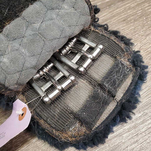 Cotton Quilt Sheepskin - Wool Dressage - Short Girth, velcro buckle cover *gc, hairy, clumpy, clean, faded, rubs, older?