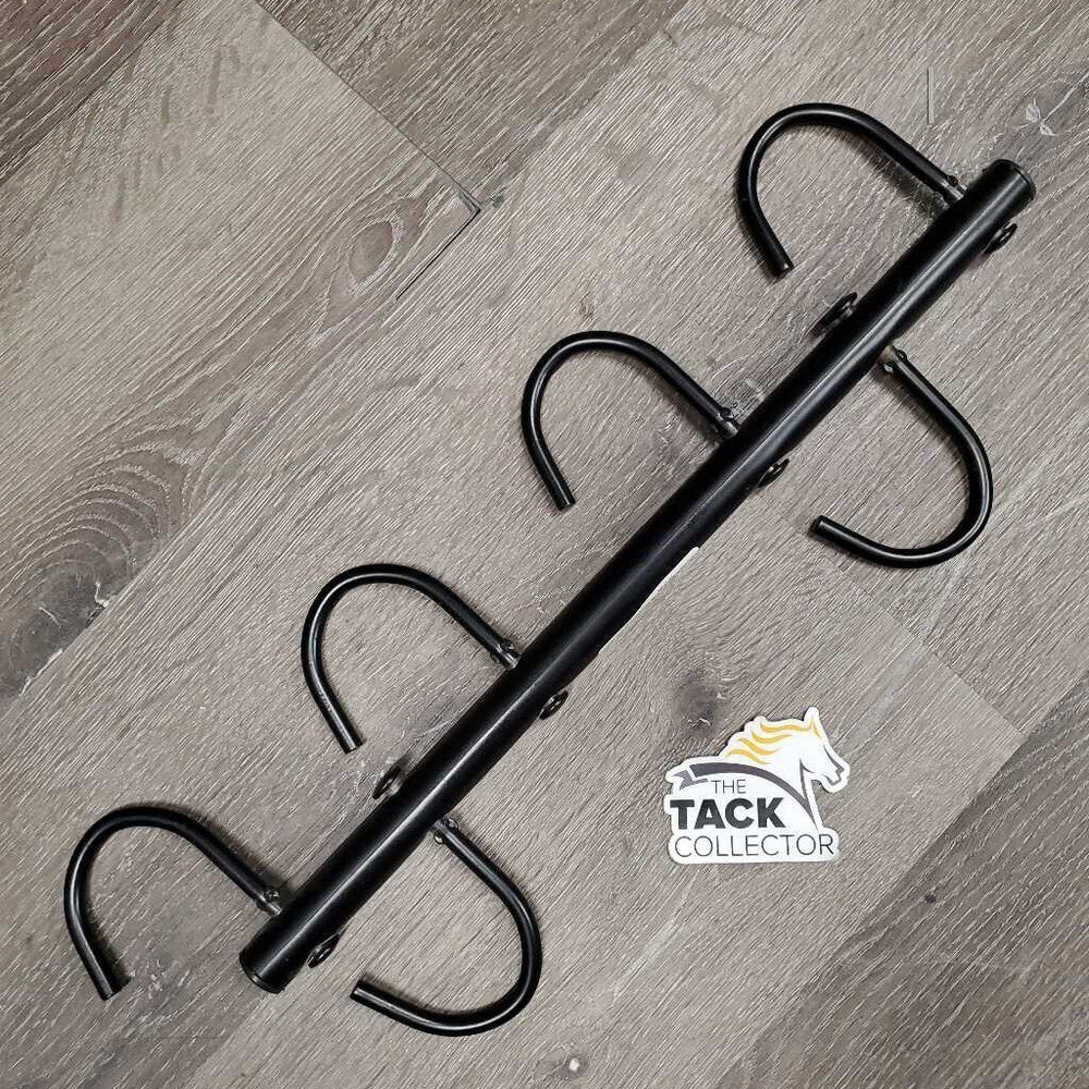 Stall Mount 4 Hook Bridle Rack *xc, clean, mnr marks