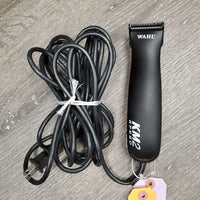 Clippers, Box, oil, brush, 10 Blades *like new, clean, SOUNDS GREAT
